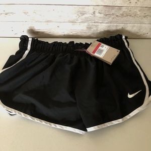 Nike Women's Tempo Dry Core 3'' Running Shorts